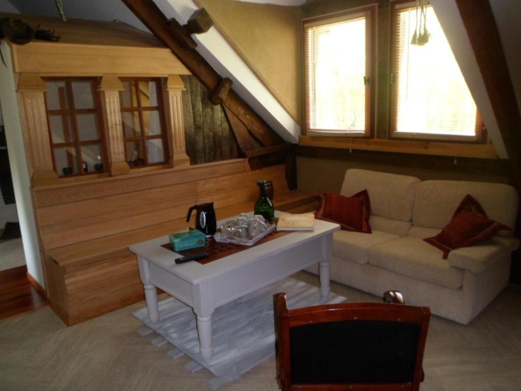 Les Chambres De Pontfol - Chambres D'Hotes - Guest House Victot-Pontfol المظهر الخارجي الصورة