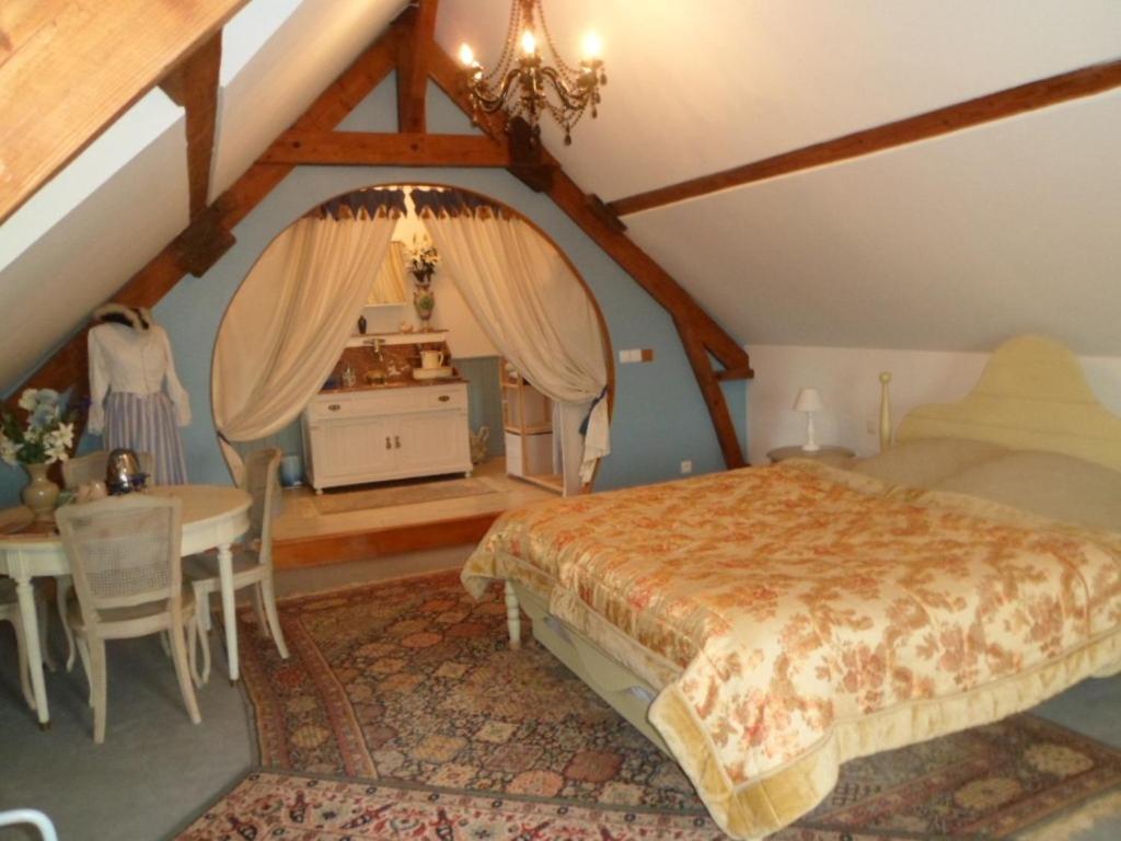 Les Chambres De Pontfol - Chambres D'Hotes - Guest House Victot-Pontfol المظهر الخارجي الصورة